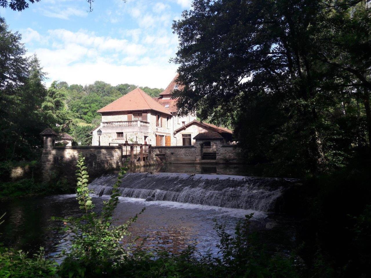 Verdelot Le Moulin Regnelot - Chambre D'Hotes מראה חיצוני תמונה